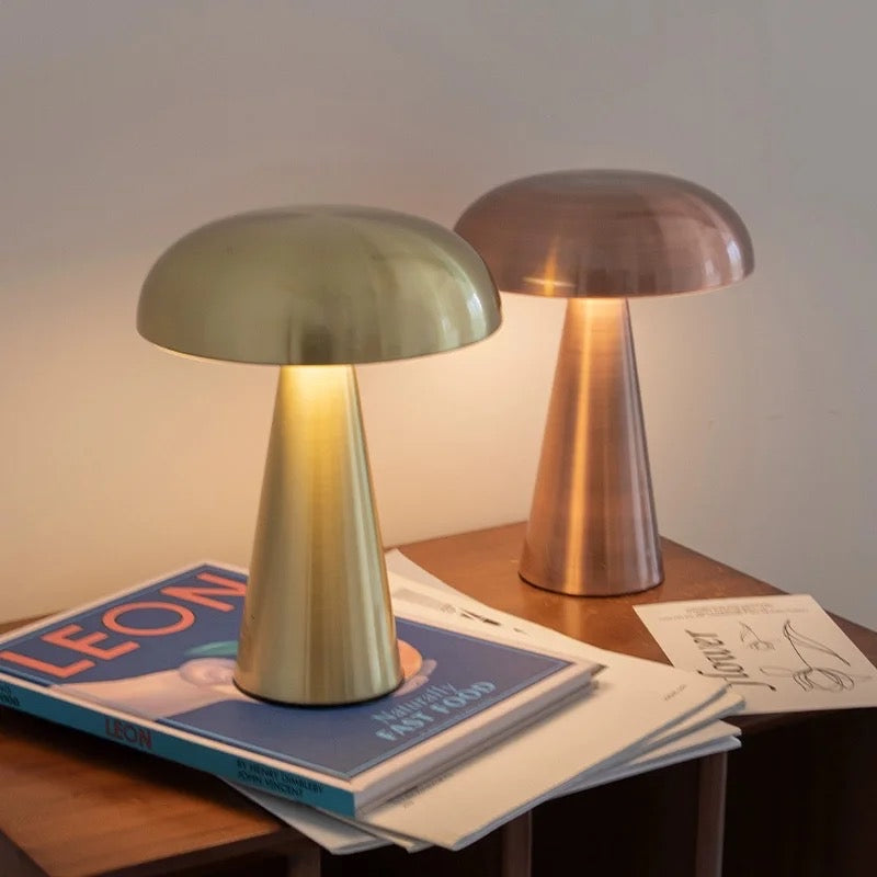 Venna Lamp