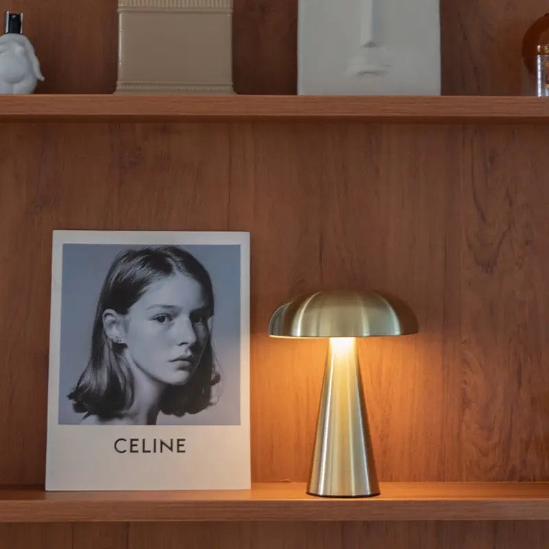 Venna Lamp