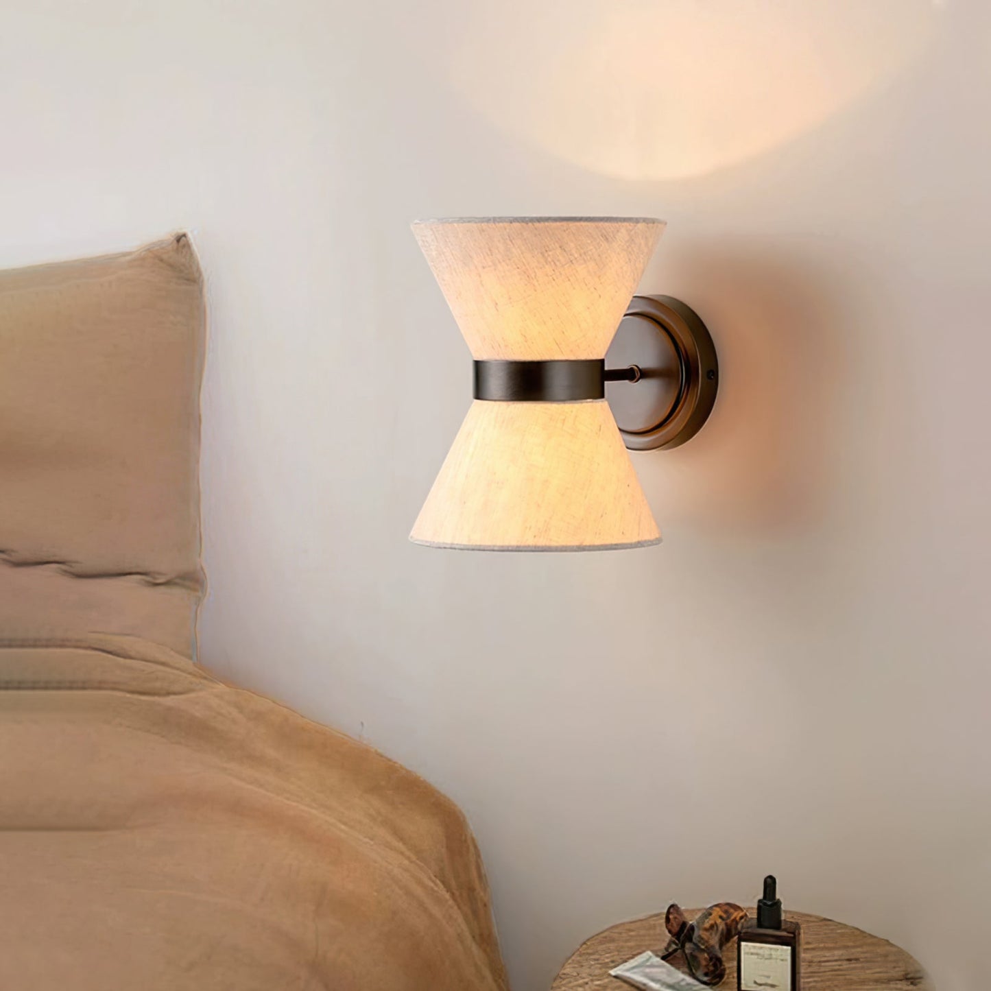 Renfrew Wall Light