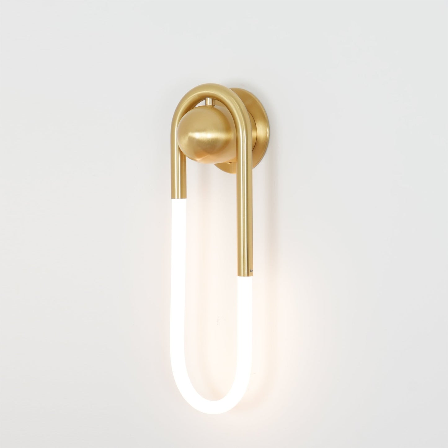 Rodi Loop Wall Lamp