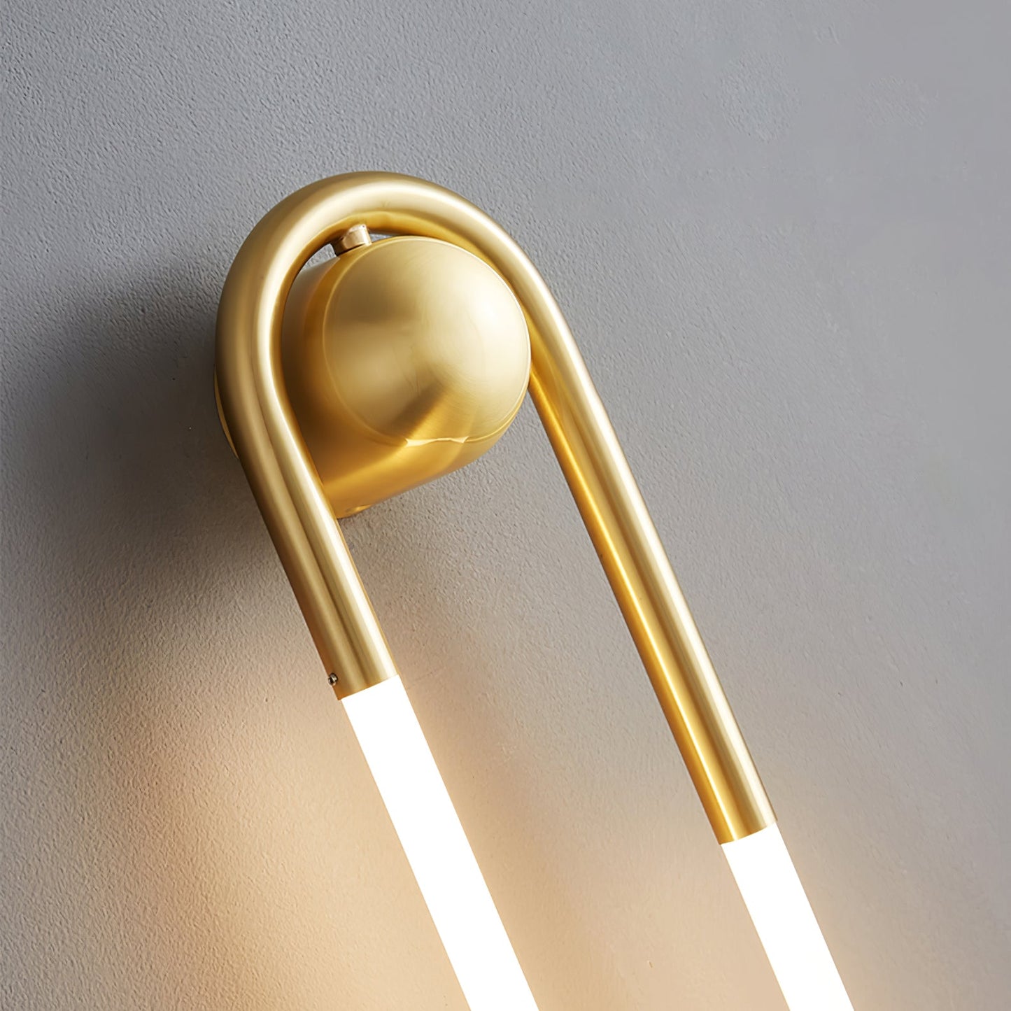 Rodi Loop Wall Lamp