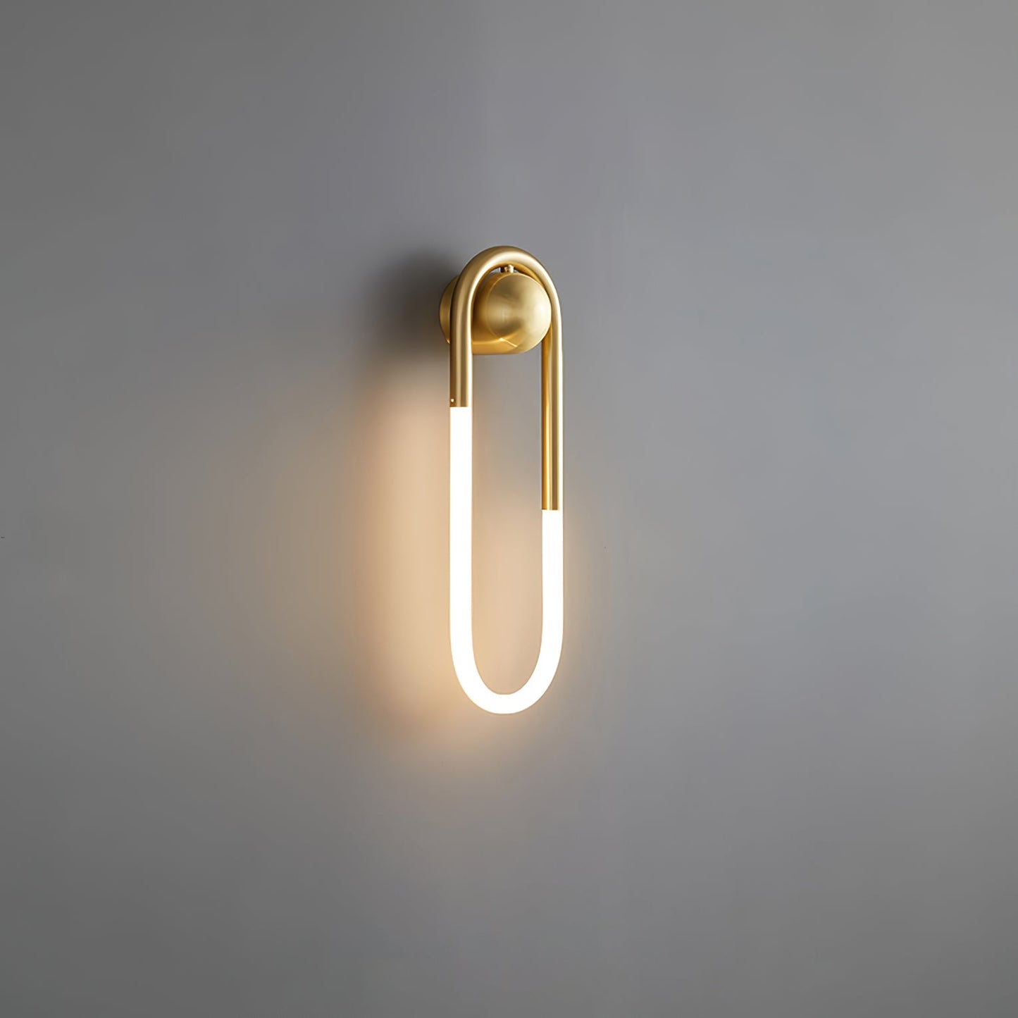 Rodi Loop Wall Lamp