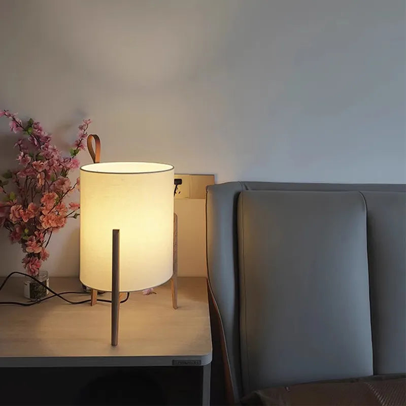 Nuuly Lamp