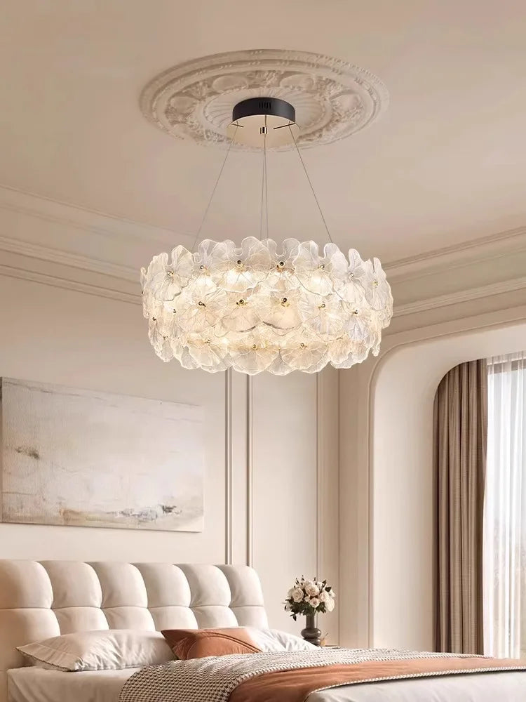 Alia Chandelier
