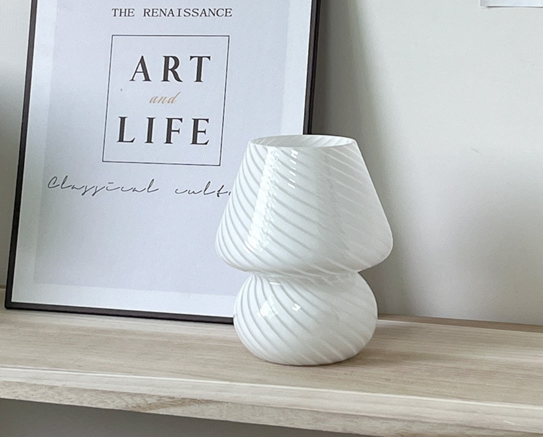 Emilia Table Lamp