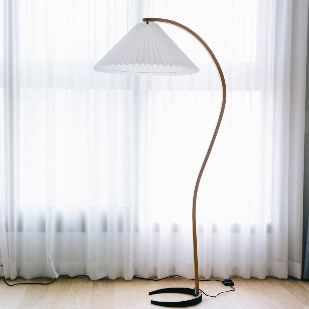 Caprani Wooden Floor Lamp