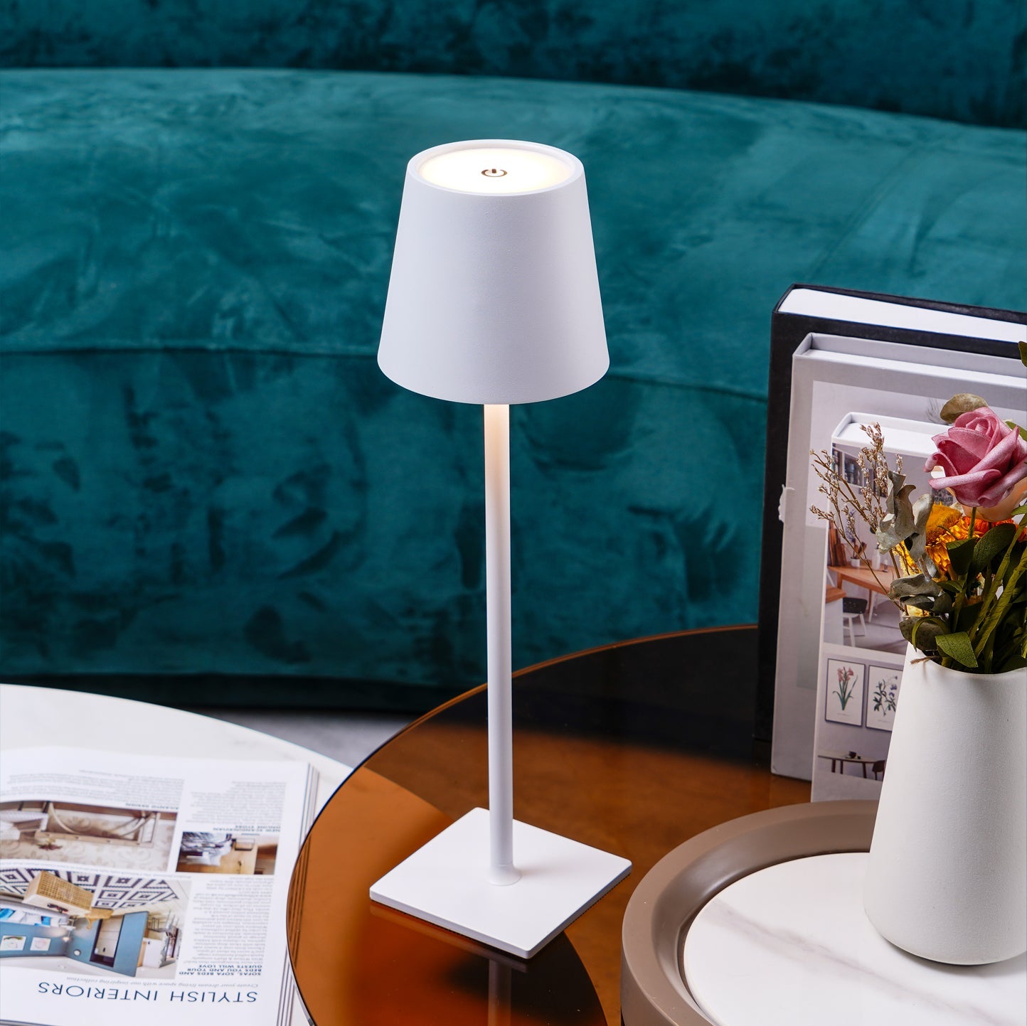 Poldina Built-in Battery Table Lamp