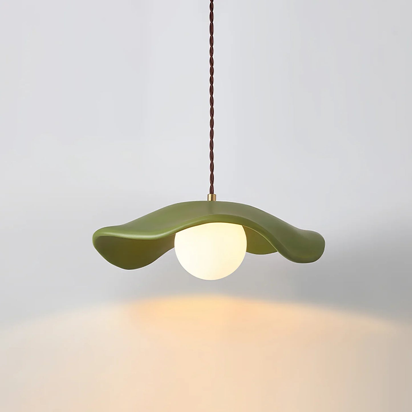 Eumi Pendant Light