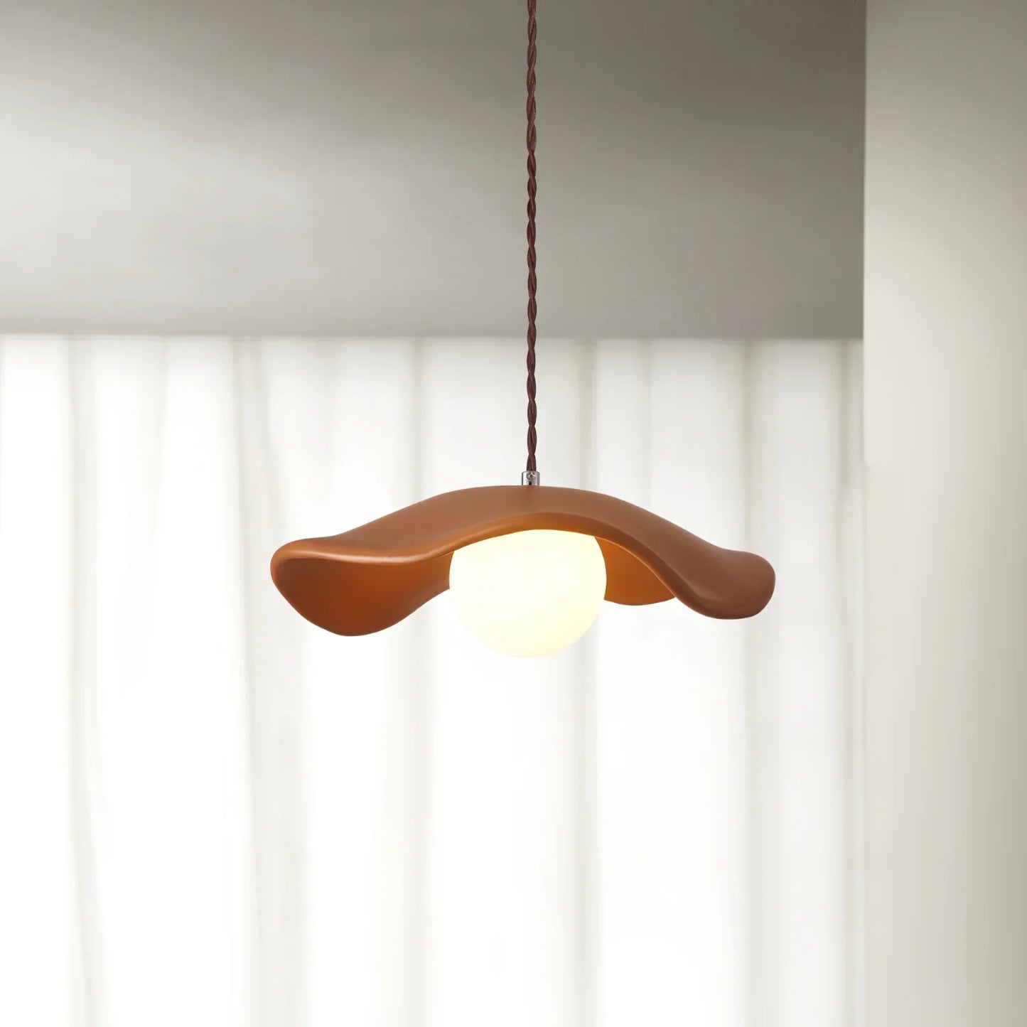 Eumi Pendant Light