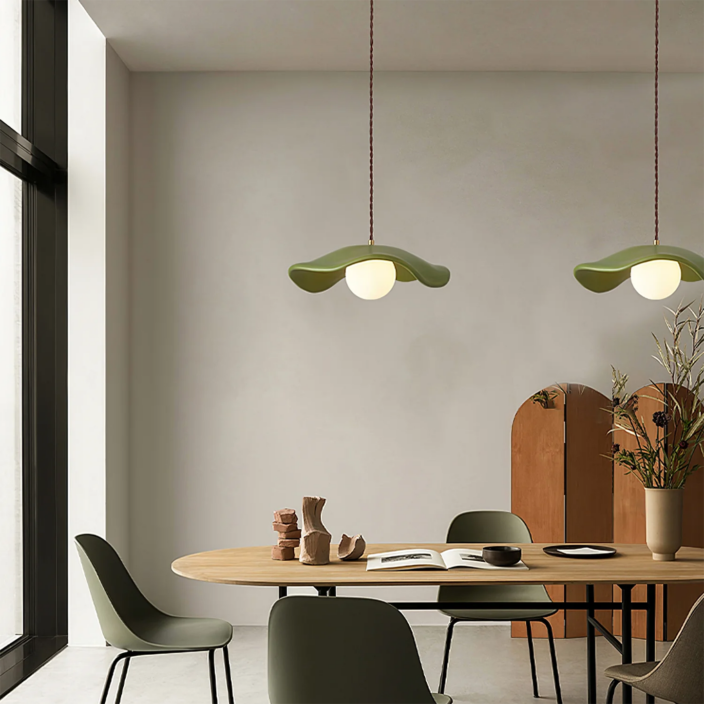 Eumi Pendant Light